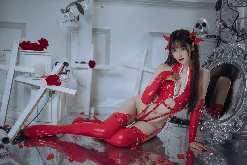 图片[2]-羽生三未COS图集资源下载|神仙颜值的二次元少女壁纸与写真