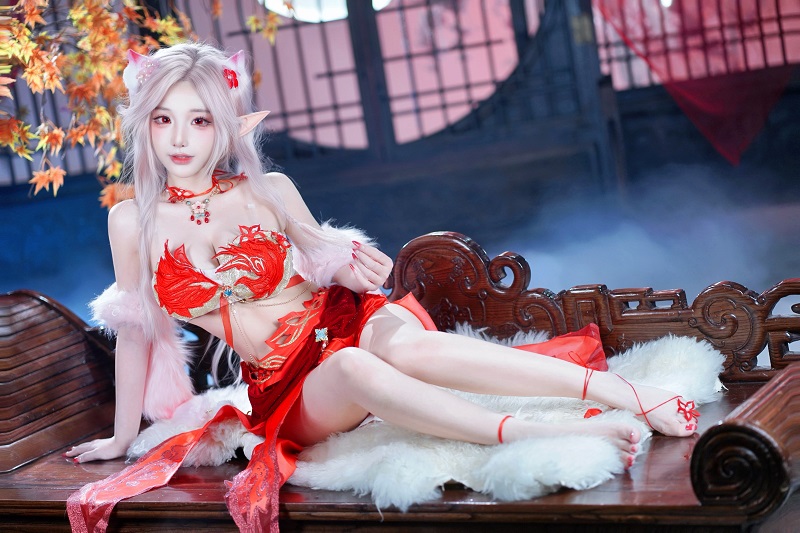 图片[3]-一条小糖糖：用泳装与COS定义自信与魅力的B站时尚女神